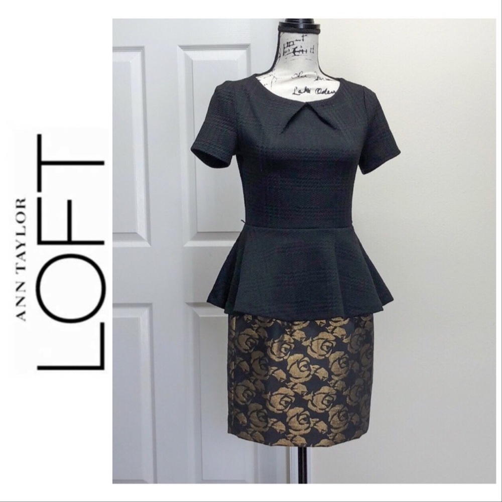❤️Stunning Ann Taylor Career Mini❤️